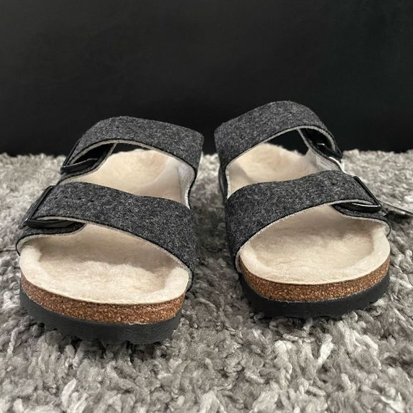 NIB Birkenstock Arizona Happy Lamb Women’s Sandals - Picture 3 of 11